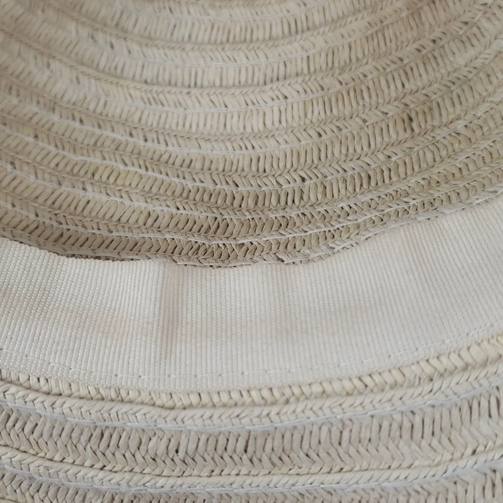 Old Navy straw paper beach hat with colorful edge detail Size L/XL - Picture 6 of 7